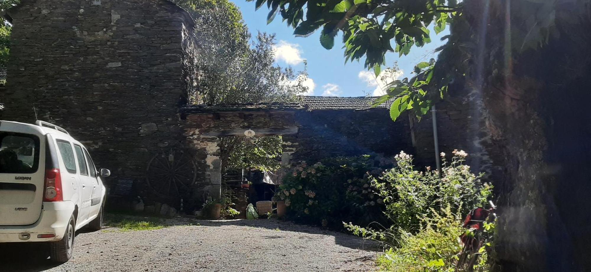 Le Petit Nid Bed & Breakfast Sablieres Exterior photo